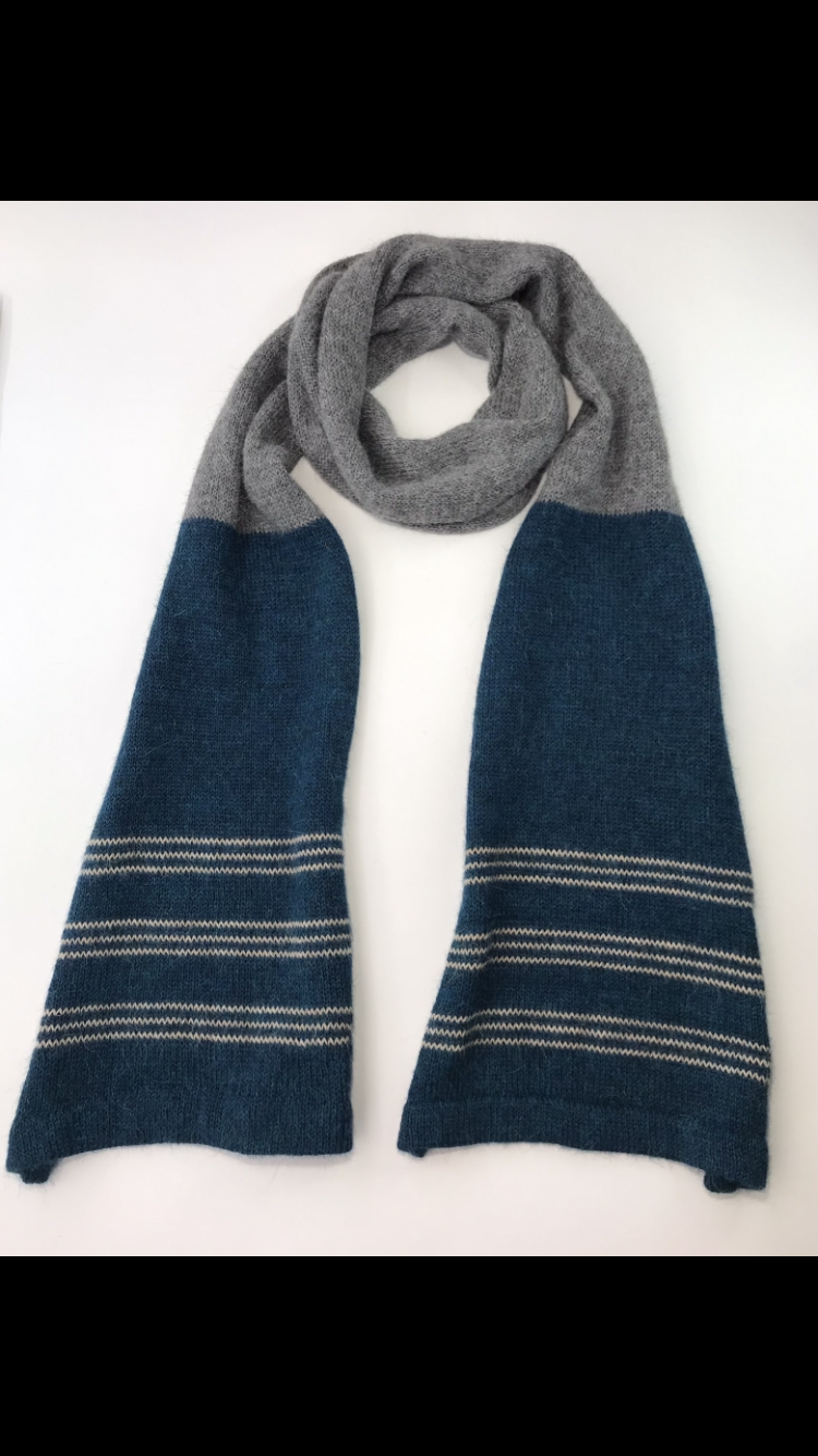Winter 25/26collection. Clovelly Scarf