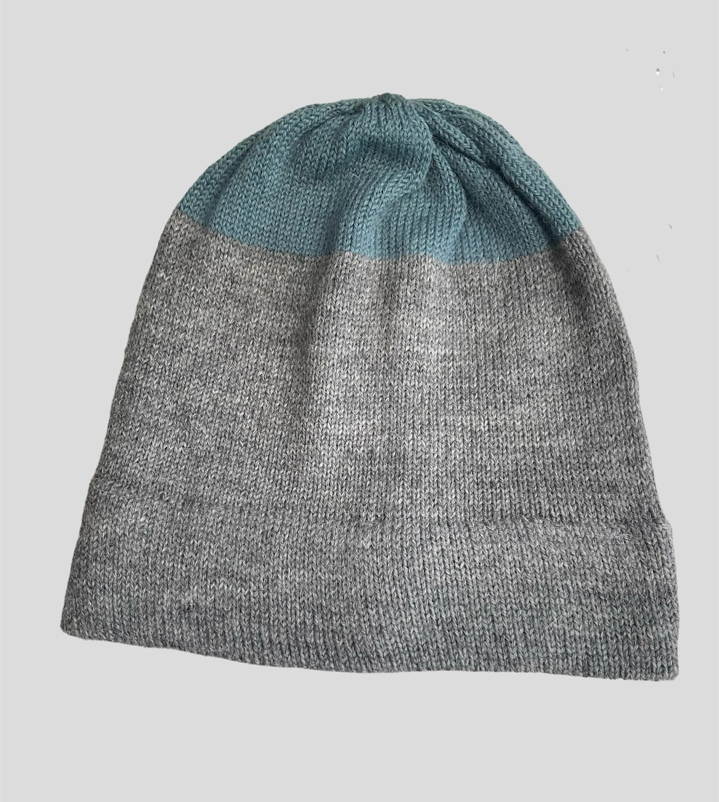 Winter 25/26 collection. Two tone hat