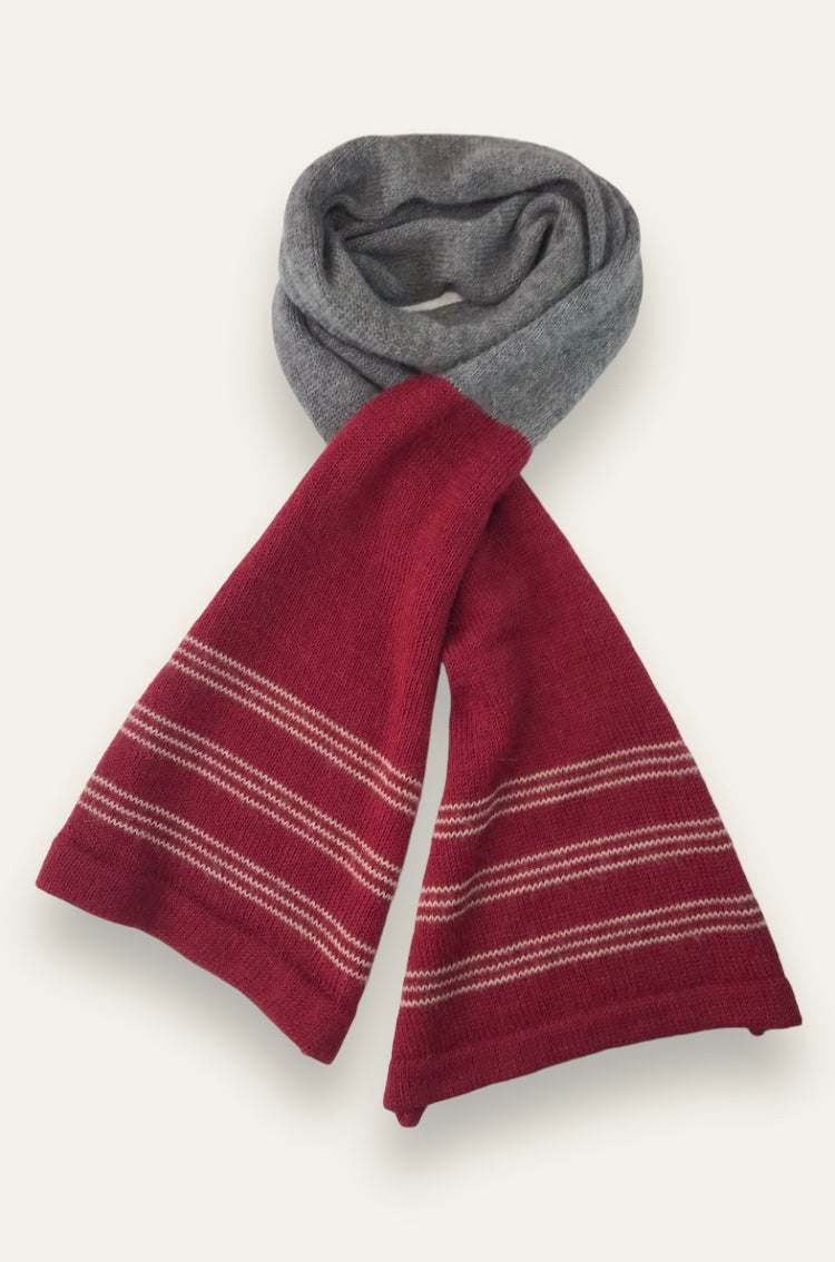 Winter 25/26collection. Clovelly Scarf