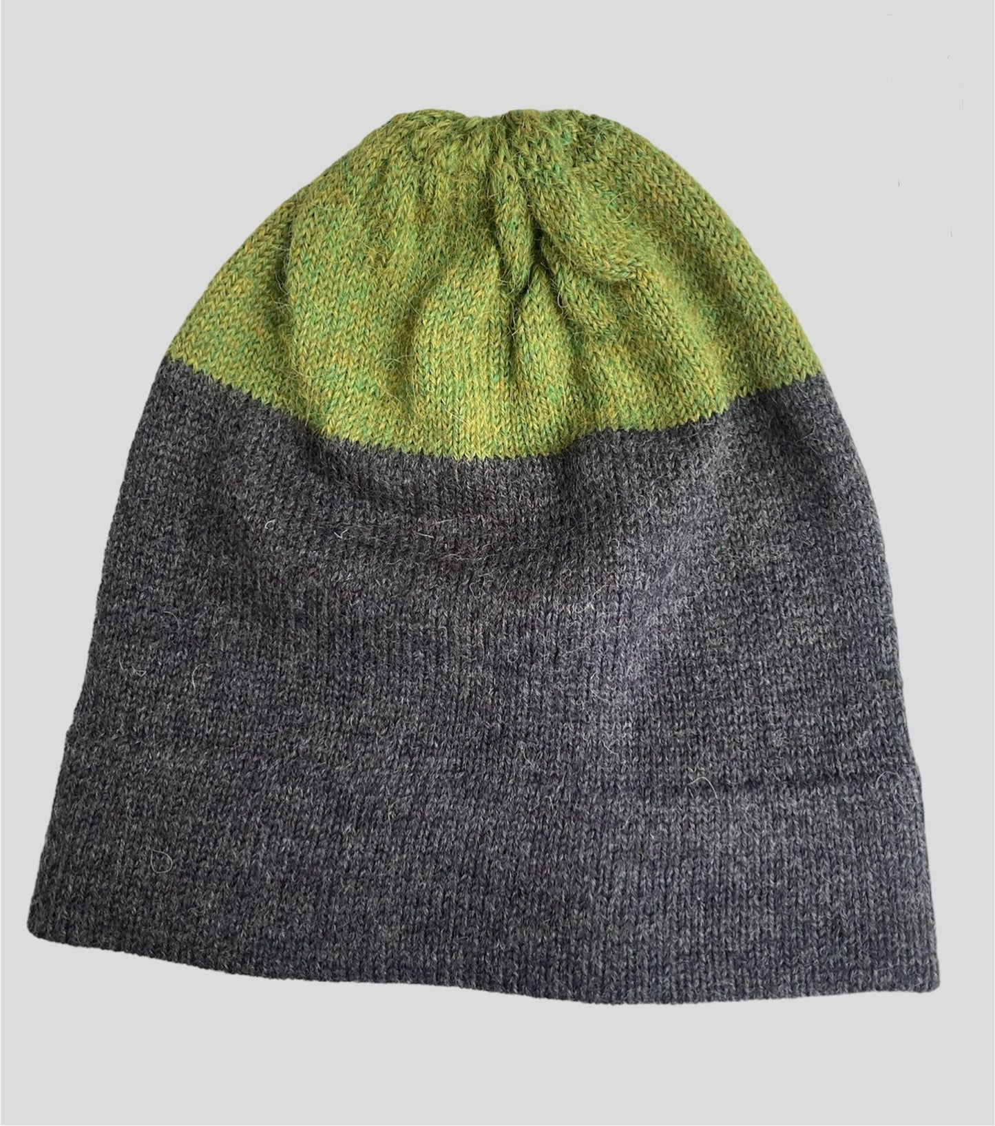 Winter 25/26 collection. Two tone hat