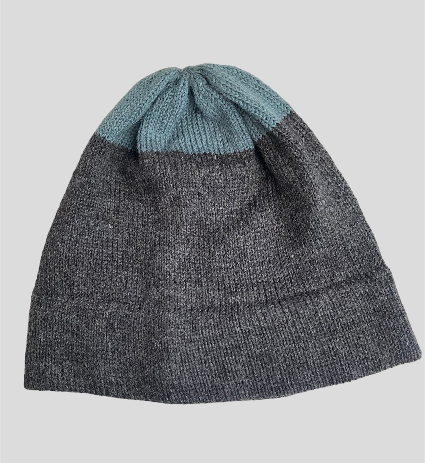 Winter 25/26 collection. Two tone hat